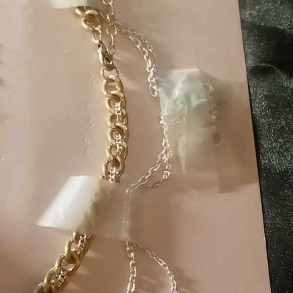 Wild fable layered three necklaces stacked 14, 16, 18 inches long - Picture 3 of 6